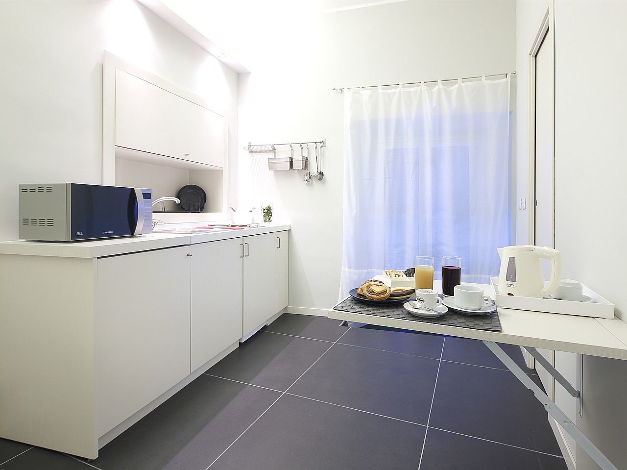 Nearhome Smart Suites Guest House Rome Exterior photo