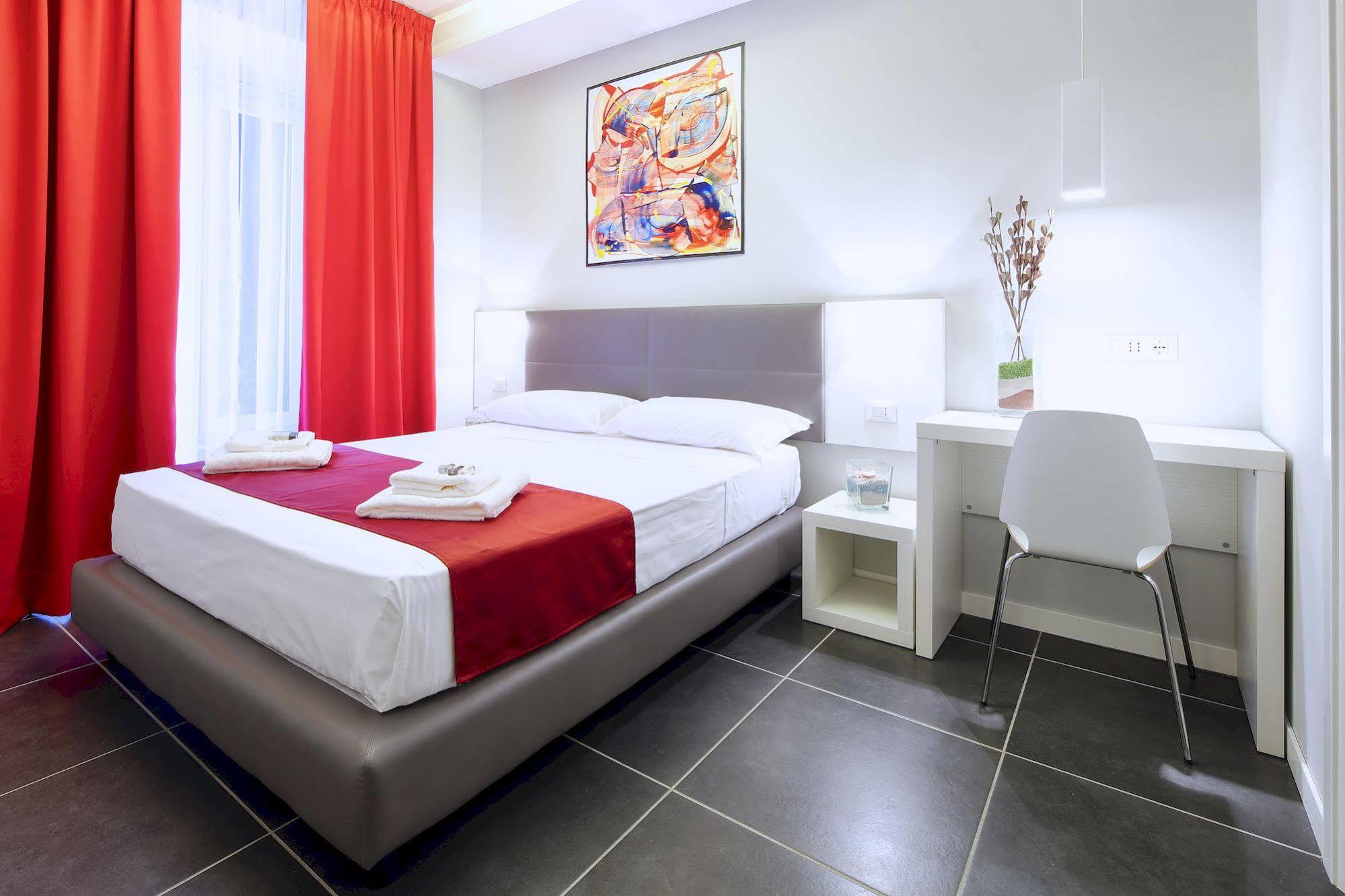 Nearhome Smart Suites Guest House Rome Exterior photo