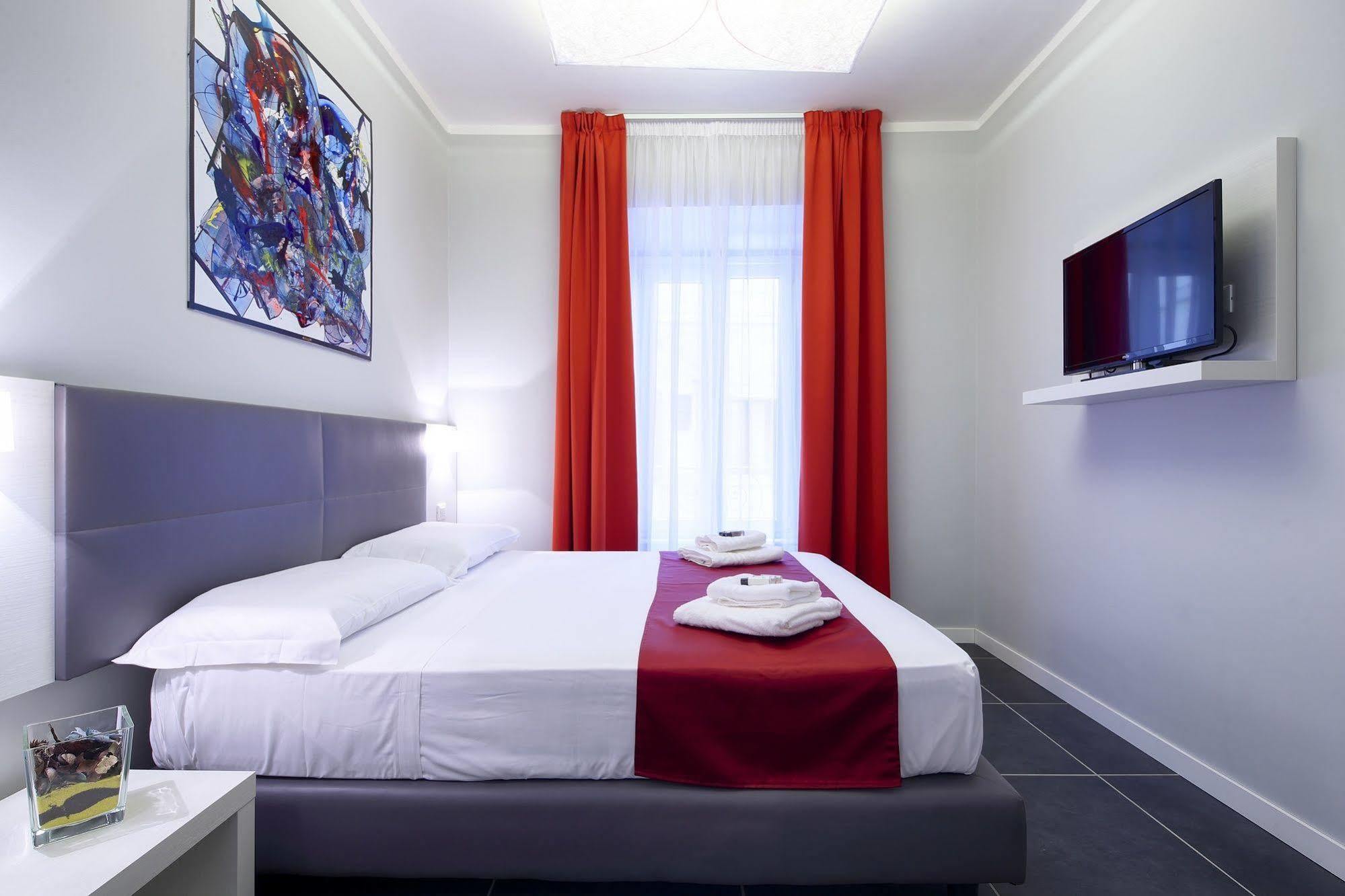Nearhome Smart Suites Guest House Rome Exterior photo