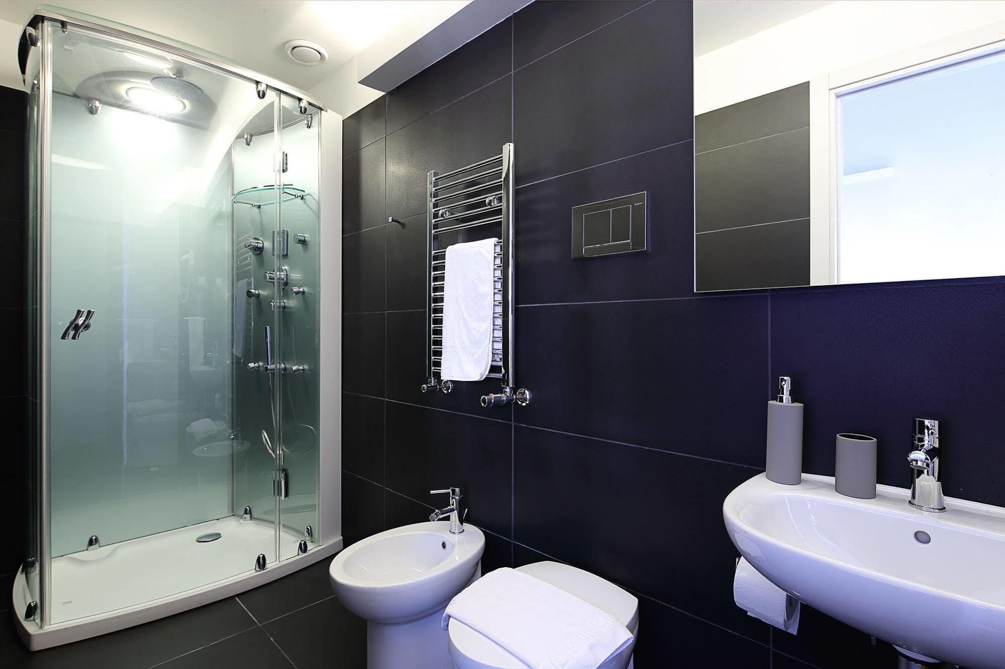Nearhome Smart Suites Guest House Rome Exterior photo