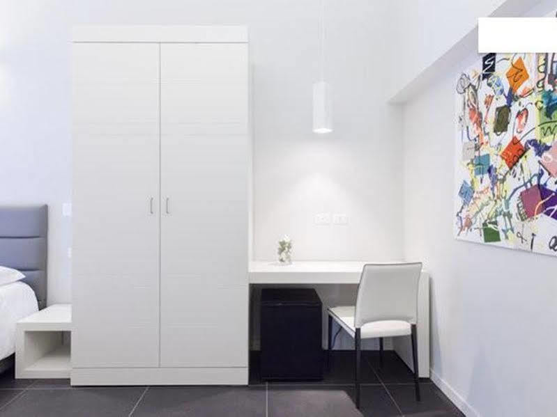 Nearhome Smart Suites Guest House Rome Exterior photo
