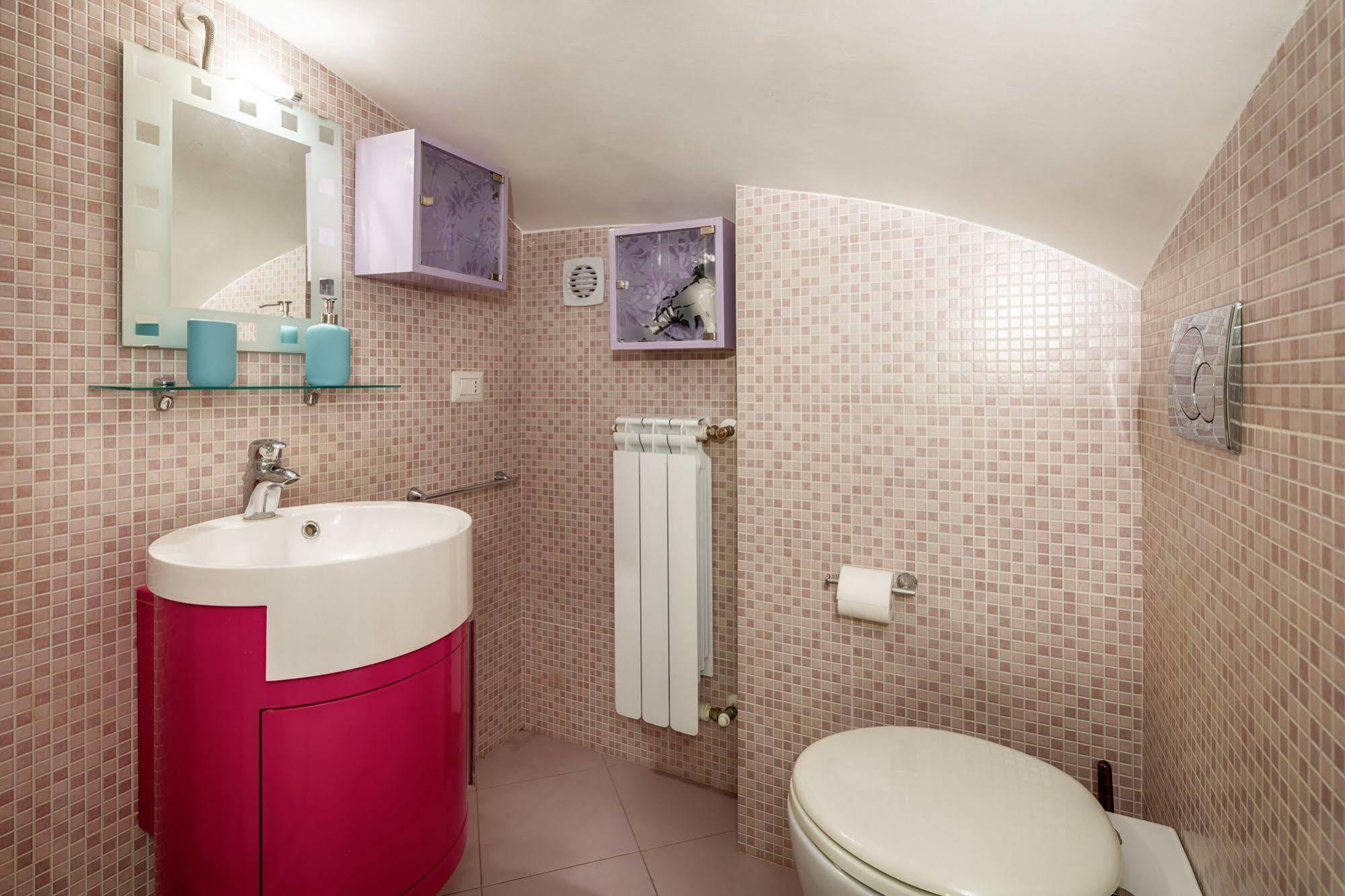 Nearhome Smart Suites Guest House Rome Exterior photo